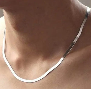 Herringbone Chain (White Gold)